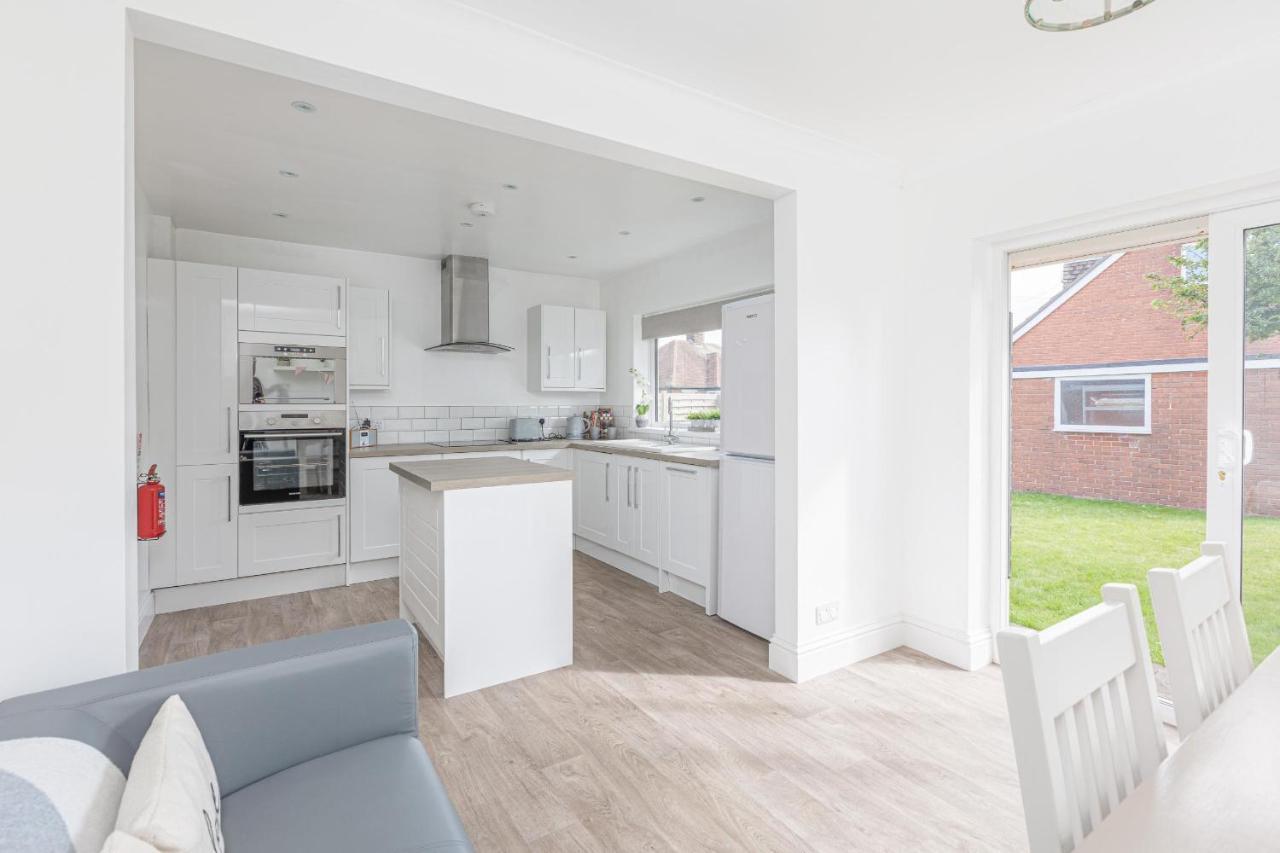 The Lovatt House By Sasco Villa Blackpool Bagian luar foto